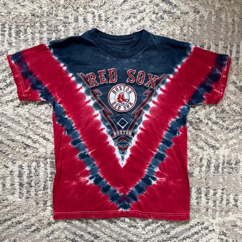 Boston Red Sox Kids Tie-Dye Shirt size Medium